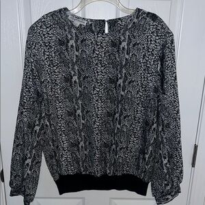 Stylish Black and White Women's Blouse